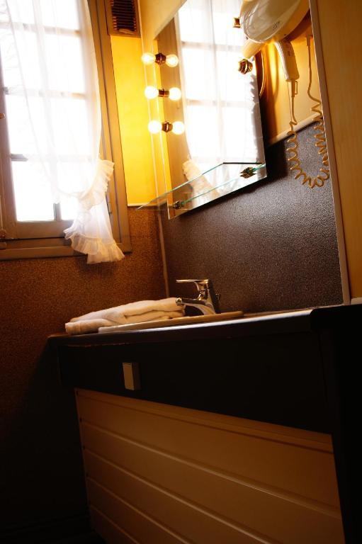 La Chatellenie Volvic Habitación foto
